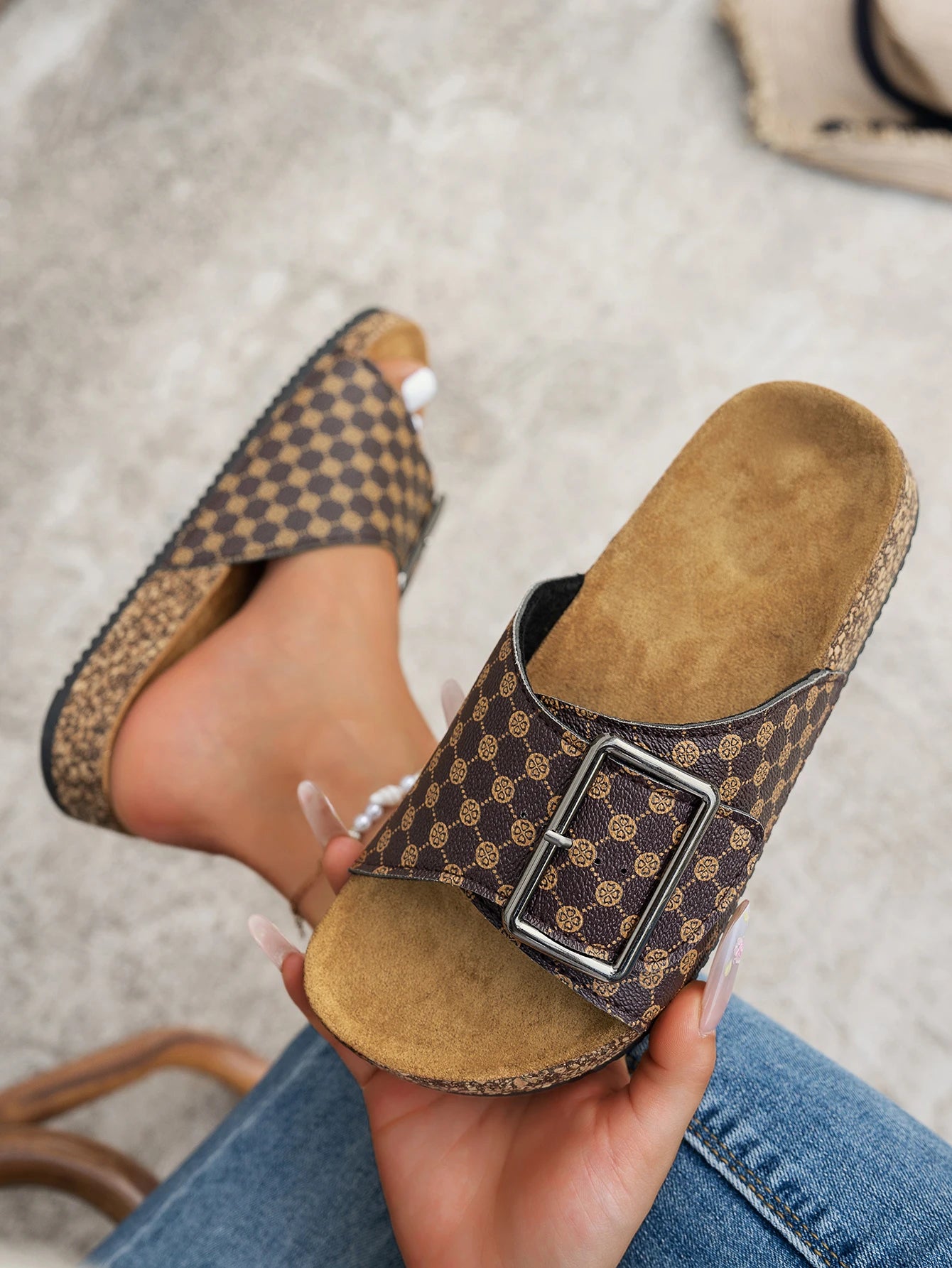 Comfortable Slide Sandals 
